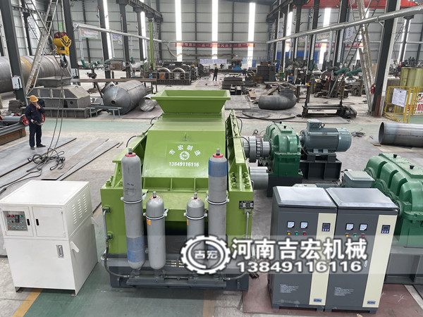 石英石制砂,入料5-8㎜,出料3毫米,时产100吨,尊龙凯时推荐顾客使用棒磨制砂机！