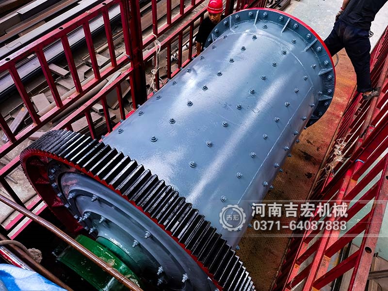 石英石专用磨机：高效稳定，经济效益显著